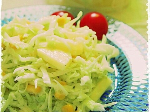 シャキシャキ野菜とりんごのヘルシーサラダ